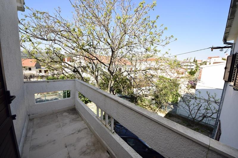 Appartamento Zora Seget Vranjica Esterno foto